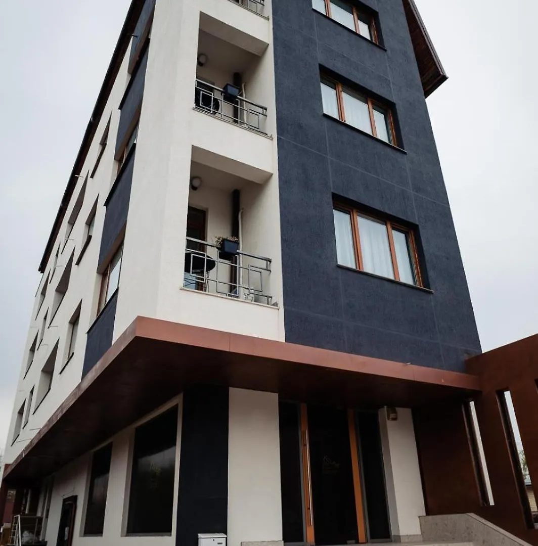 Stay At Georges And Fly Otopeni Romania