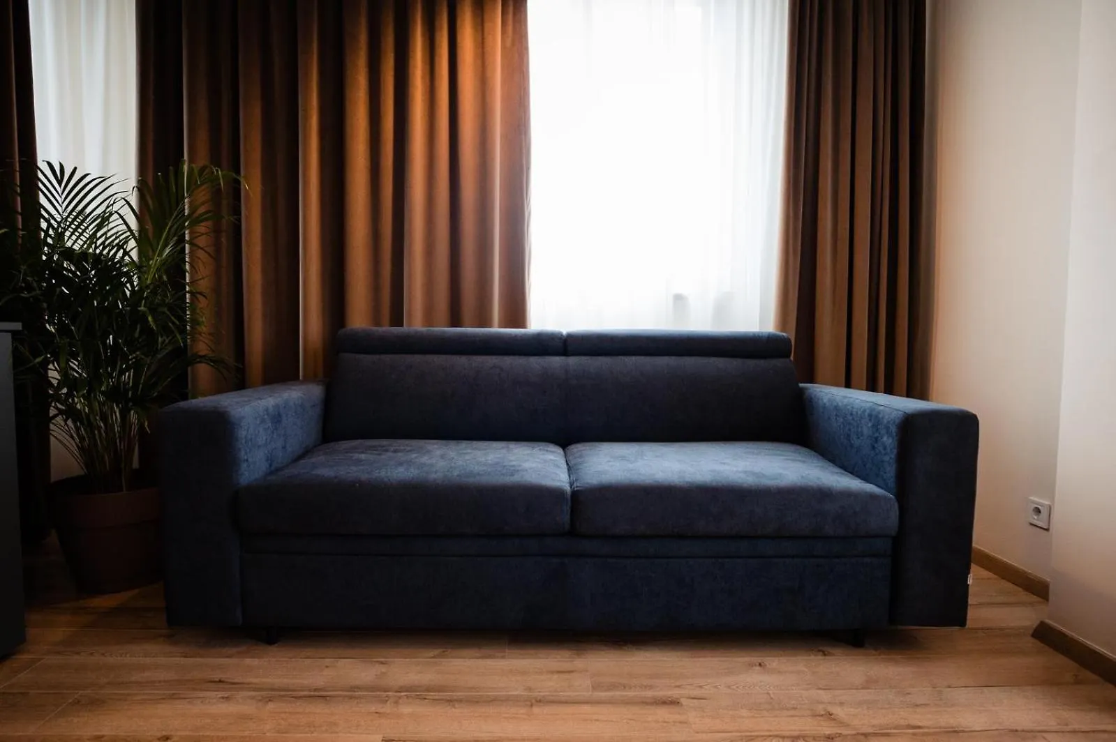 Stay At Georges And Fly Otopeni Romania