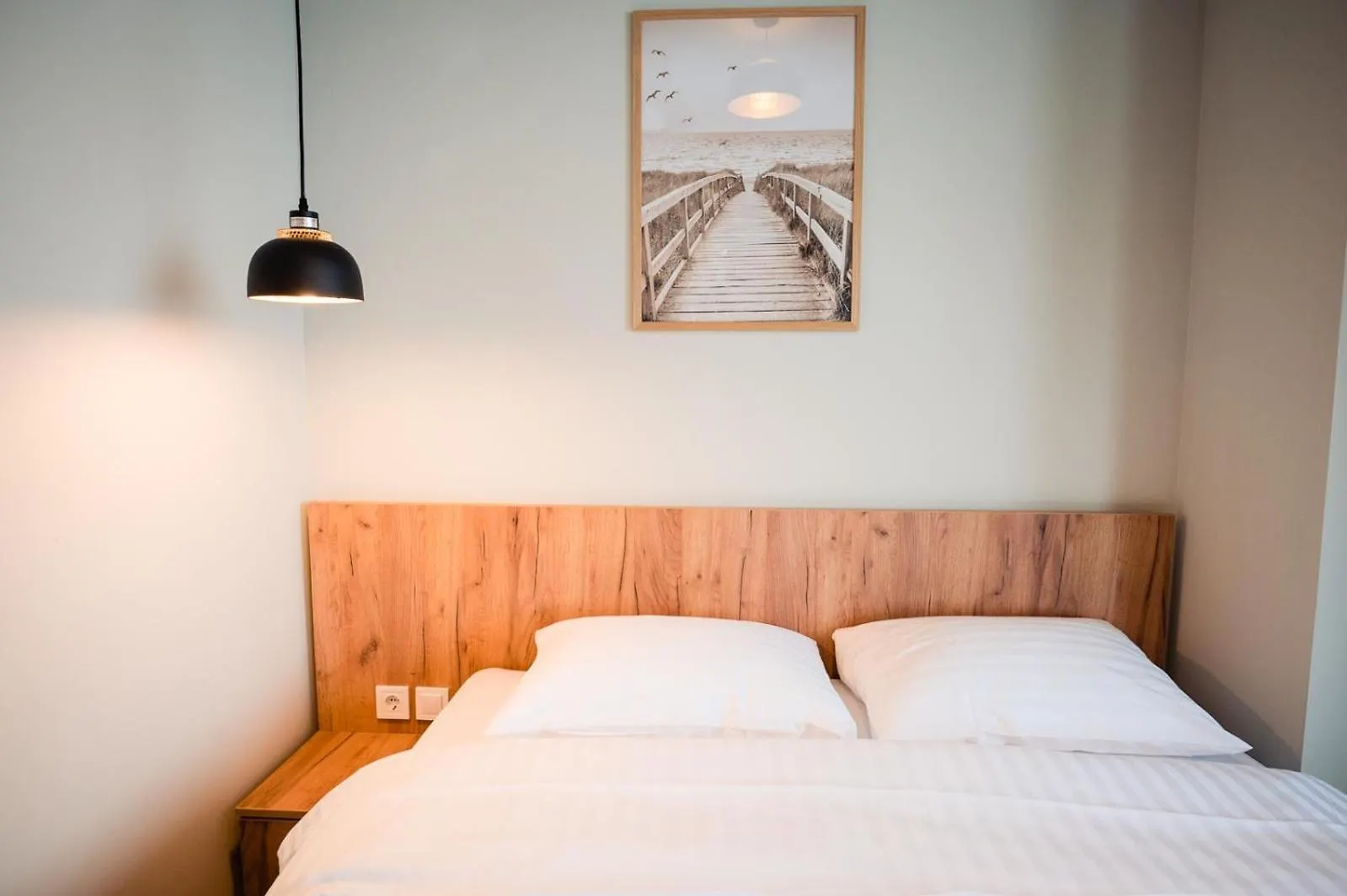 Aparthotel Stay At Georges And Fly Otopeni Romania